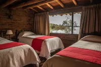 Hotel Refugio Pozo Azul Hotels in Aquitania