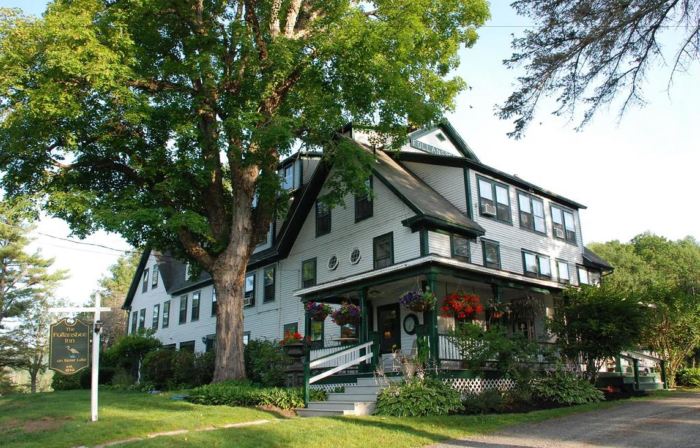 Follansbee Inn