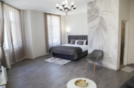 Corner House Hotels in 