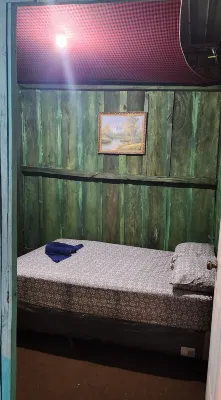 Entre Amigos en El Lago Hotels in Эль Конго