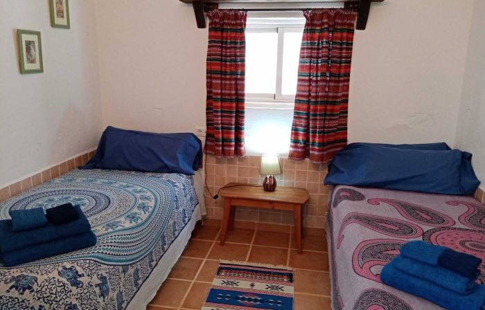 3 Bed Lodge - Sleeps 6 - Pool - Terrace - Parking