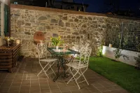 Mamo Florence - Atelier del Sarto Apartment Hotels in Piazzale Michelangelo