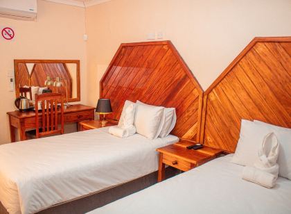 The Chobe Inn