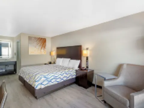 Rodeway Inn Hotels in Orange Park