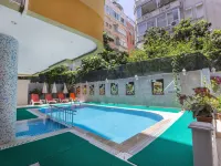 Bayram Apart Hotel Hotels near Cleopatra's Beach