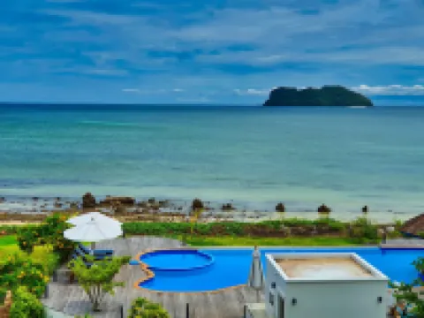 The Beach Resort and Residence Hotels in Pathio