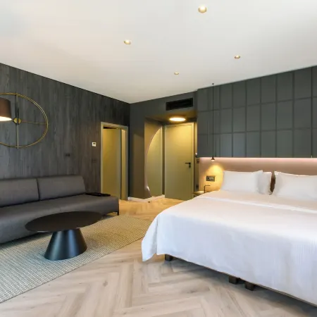 Luna Residence
