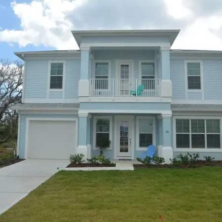 Beach Front 5 bed 4 Bath Luxury House Hot Tub Fenced Yard Pets Welcome