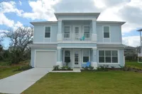 Beach Front 5 bed 4 Bath Luxury House Hot Tub Fenced Yard Pets Welcome - 4-Star