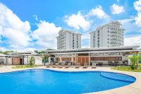 Upstay - NEW Build - Viva Jaco Condo w Epic Views - Balcony