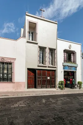 Allende By Homirent Hotels in 