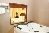 Frangipani Langkawi Resort - badewanne