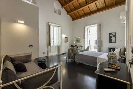 Lakkios Charming Suites and Rooms Отели рядом с достопримечательностью «Сиракузы»