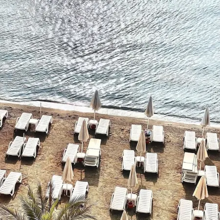 Aurasia Sea Side Hotel