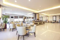 Grand Asia Hotel Hotels in Panakkukang