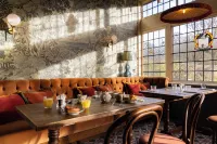 더 로열 포레스트