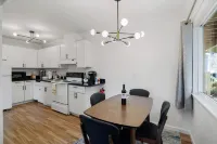 Cozy 2-Bedroom Retreat in Pacifi