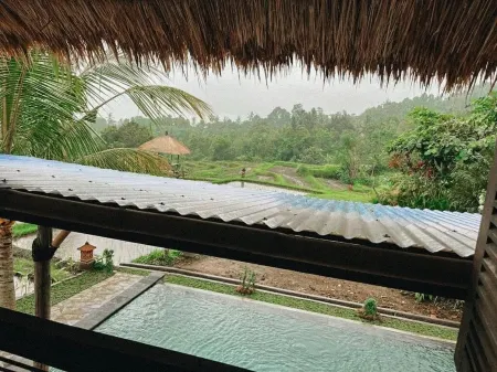 Pondok Apsari 2 Отели рядом с достопримечательностью «Puri Kanginan Buleleng»