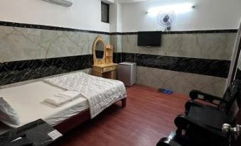 Tri Thong Hotel