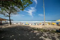 Raridade - Apt próx Praia Vista Mar ar Con Hotel a Ubatuba