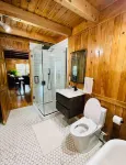 Peaceful 3-Bedroom Log Cabin Retreat in the Heart of Idyllic Sparrow Bush NY