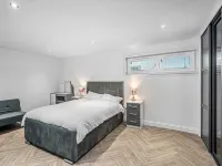 Luxury Apartment with Sea Views Balcony Hotels in Arbroath