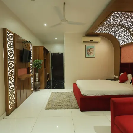 Hotel Grand Sai - Moradabad, Uttar Pradesh