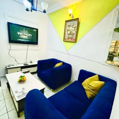 1 Bed Studio Sleeps 2 - Wifi Balcony Parking Hotels near Douala General Hospital.