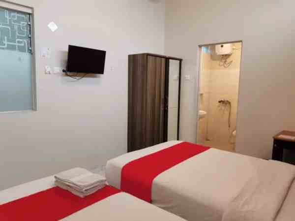 Kozy 15 Guesthouse Hotels in Tegalsari
