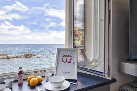 Aurora 20 a Boccadasse by Wonderful Italy