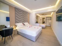 Adam & Eve Suites Hotels in Saranda
