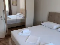 Holiday Home Gabi Hotels in Bilice