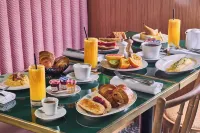 Maleyssie les Suites - breakfast