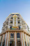 Golden Hotel 2