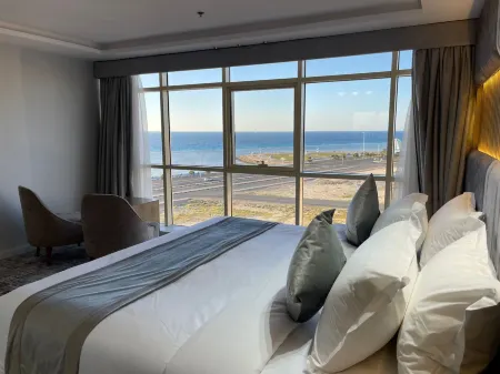 Sweet Land Hotel Отели в г. Умлуж