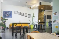 希阿米恩的青年旅舍