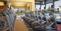 3 bedroom house with Golf, pool, hot tub, gym, biking, and much more