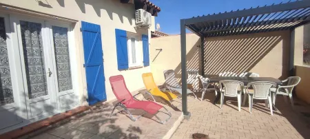 Gîte Vert à la mer air-conditioning in all rooms. Отели в г. Пор-ла-Нувель