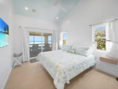 Coral Loft 4BR + 1 BR Oceanfront Villa w/ Private Pool & Beach in Grand Cayman Hotels in North Side