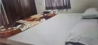 Comfort and cleanliness. Live pure n simple . Connected with high-speed B/band
