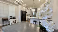 Upscale Condo NEW 2 BR ENSuite 2.5 Bath Attached Garage , full amenities