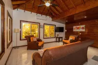 Apartment in West Bay