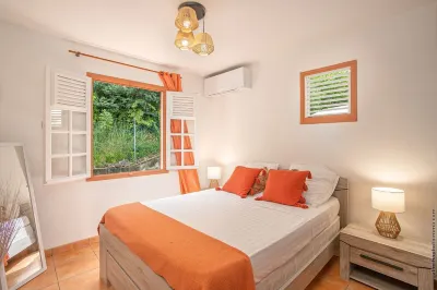 Villa Surelles: Peaceful Haven with Private Pool in Le Diamant, Martinique