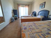 Fabulous Sea Views, Wi Fi, Walk to Restaurants and to Luz Blue Flag Beach