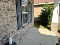 Coastal Getaway near Pensacola beach, Downtown & NAS + walk to bayou & marinas