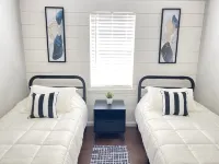 Gem of Jacksonville, near NC Beaches & Military Base Hotels near St. Julia AME Zion Church