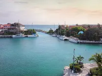 Chac Hal Al, Casa Calandria lovely studio steps from the beach. Hotels in Puerto Aventuras