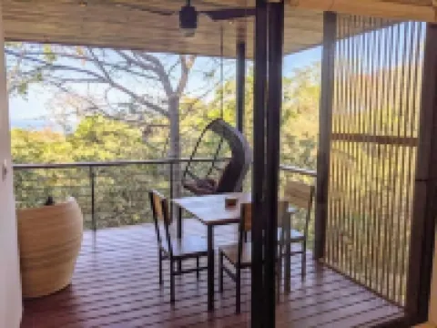 Casa Khoisan - Cozy Romantic Jungle Casita with Ocean Views Near Santa Teresa