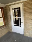 Quiet townhouse close to everything.