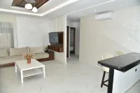 3 Bedroom Apartment With Netflix & Private Parking Hotels in Kénitra